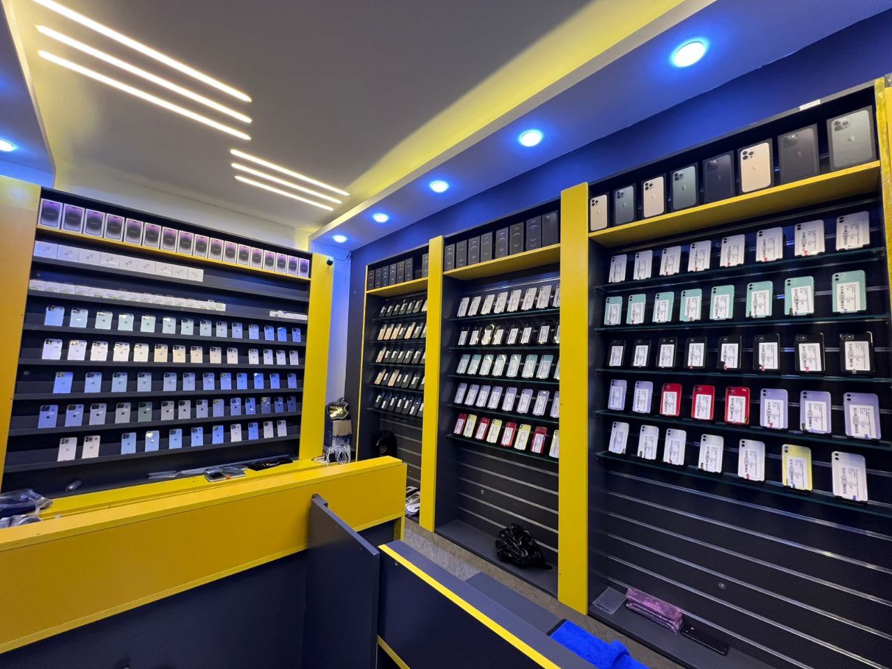 By Daban Store